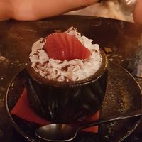 Raspberry crumble at Bubita Bar in Barcelona