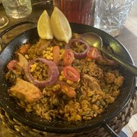 Chicken paella 🌱  at Bubita Bar in Barcelona