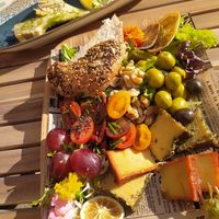 3 amigos, plancha de queso at Bubita Bar in Barcelona