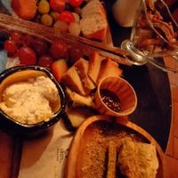 La sección de quesos curados con mermelada una delicia at Bubita Bar in Barcelona