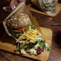 Burger at Bubita Bar in Barcelona