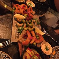 Tapas plate with vegan shrimps and calamari at Bubita Bar in Barcelona