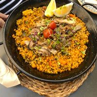 Paella de setas silvestres at Bubita Bar in Barcelona