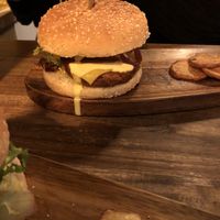 burger at Bubita Bar in Barcelona