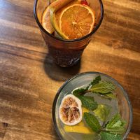 Sangria „Denise“ and fresh Lemonade at Bubita Bar in Barcelona