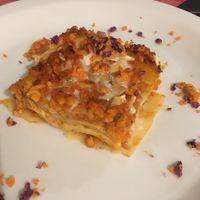 Vegan lasagna at Veganda in Padua