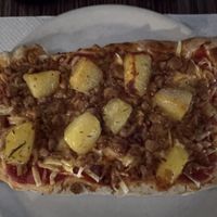 Veghizza Vebab e Patate  at Veganda in Padua