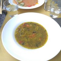 Green soup at Veganda in Padua