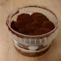 Vegan tiramisu at Veganda in Padua