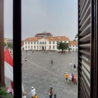  at Café Batavia in Kota Jakarta Barat