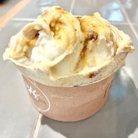 Yove Fichi e Sesamo Pralinato at Gelateria La Romana - City Centre Mall in Dubai