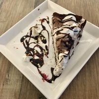 Oreo cheesecake for the win! 😁 at Miss Green - Dunhua in Taipei