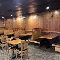 Indoor seating  at Thai Twist Noodle House in Raleigh