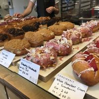 Today’s delicious vegan doughnuts and iced cinnamon buns at Considerit in Edinburgh