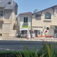 Vitrine at PATATI & PATATA in Nouvelle-aquitaine
