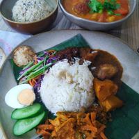 nasi lemak, volcano curry at KUL - BMS Organics - KLIA2 in Sepang