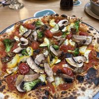 Pizza primavera with no cheese  at Stellina in Cundinamarca