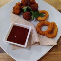  at Bunte Burger Cologne in Cologne