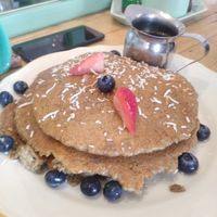 Pancakes at Kitchen Mouse in Los Angeles