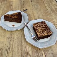 Vegan chocolate and nut cake and vegan chocolate brownie with peanut butter frosting.  at Zoe Food in Gran Canaria
