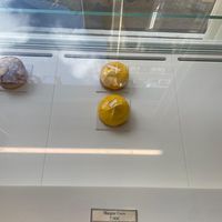  at Les Artizans Coffee and Flower in Paris