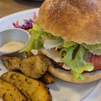 "Mozzarella" burger at Ooh Cha Cha - Zhongzheng District in Taipei