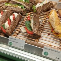 Savoury sandwich options at Le Crobag Veggie in Hannover