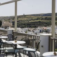 Outdoor seatingg  at Ramnos Café in Paros