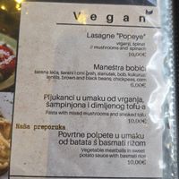 Menu sa 4 veganske opcije. at Bistro Paris in Primorsko-goranska županija