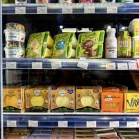 Cheeses and yoghurts  at Herbolario Navarro in Illes Balears