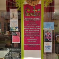 Window at Baratza Kafea in Pamplona