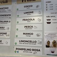 Clearly labeled vegan flavours  at gianduia in Catalunya