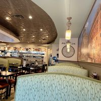 Seating  at Sal's Italian Ristorante in Port St Lucie