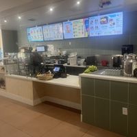 Service counter  at Makka Living Foods in Palm Springs