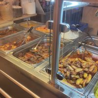 Main options (only bulgur is vegan) at Anne‘s in Munich