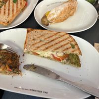 Morzarella Stulle, Bratwurst und Quiche!   at Das Voglhaus in Konstanz