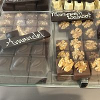 marsepein walnoot & amandel  at Olala Chocola in Zuid-holland