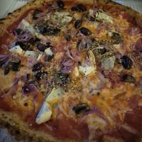 Vegan cappricciosa at Massimo Pizza Skøyen in Oslo