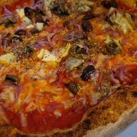 With mushroom and olives! at Massimo Pizza Skøyen in Oslo