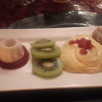 Dessert variation at Vegelangelo in Munich