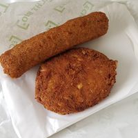 Vegan tofu frikadelle & burger at Echt Bio-Markt in Munich