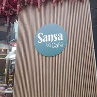 at Sansa Café in Sevilla