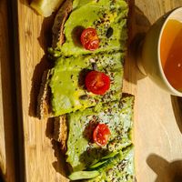 Avocado toast at Le Pain Quotidien -  Galerie de la Reine in Brussels