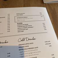 vegan options labelled at Le Pain Quotidien -  Galerie de la Reine in Brussels