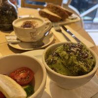Avocado toast  at Le Pain Quotidien -  Galerie de la Reine in Brussels