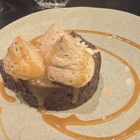 Bûche au chocolat with chantilly and caramel at Enracinés  in Lyon