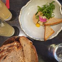 Entrée faux frais et kombucha at Enracinés  in Lyon