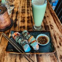 Fresh springrolls & green juice at June's Art Cafe in Koh Samui