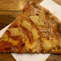 Pineapple onion slice   at Hatool HaYarok - The Green Cat in Tel Aviv