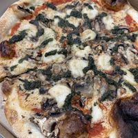 Mushroom pesto pizza   at Hatool HaYarok - The Green Cat in Tel Aviv
